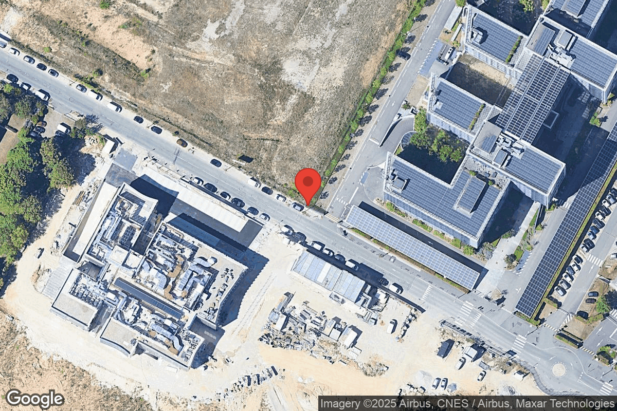 Paris PA13x - Satellite View